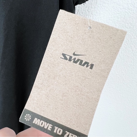 Nike Swim One Piece - Picture 3 of 7